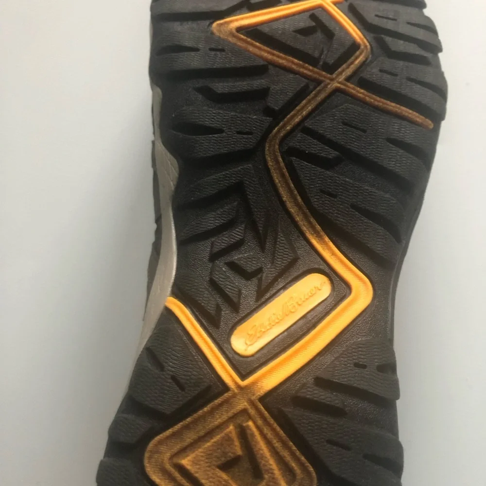 NWOT Eddie Bauer men’s Brown and Yellow Outdoor Sandals - Picture 8 of 12